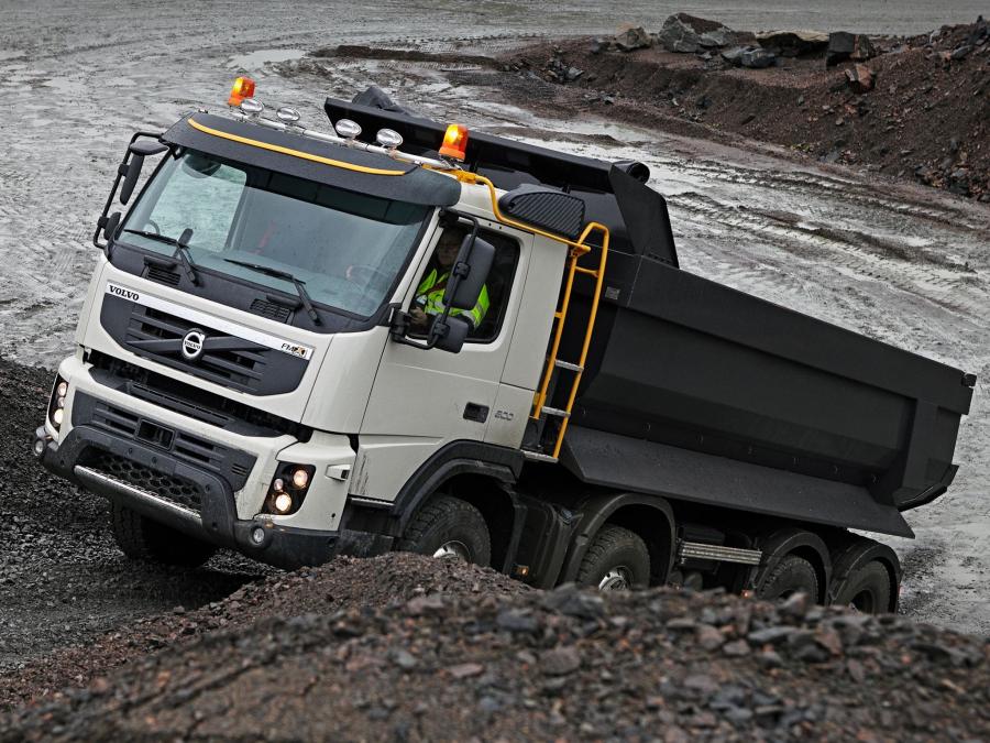  Volvo FMX 8x4 2010 года  (фото 3 из 24)